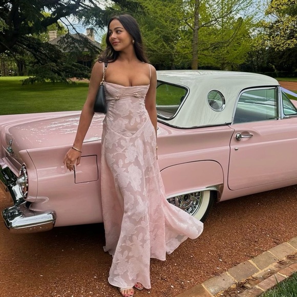 House of CB Dresses & Skirts - House of CB Seren Blush Floral Dress